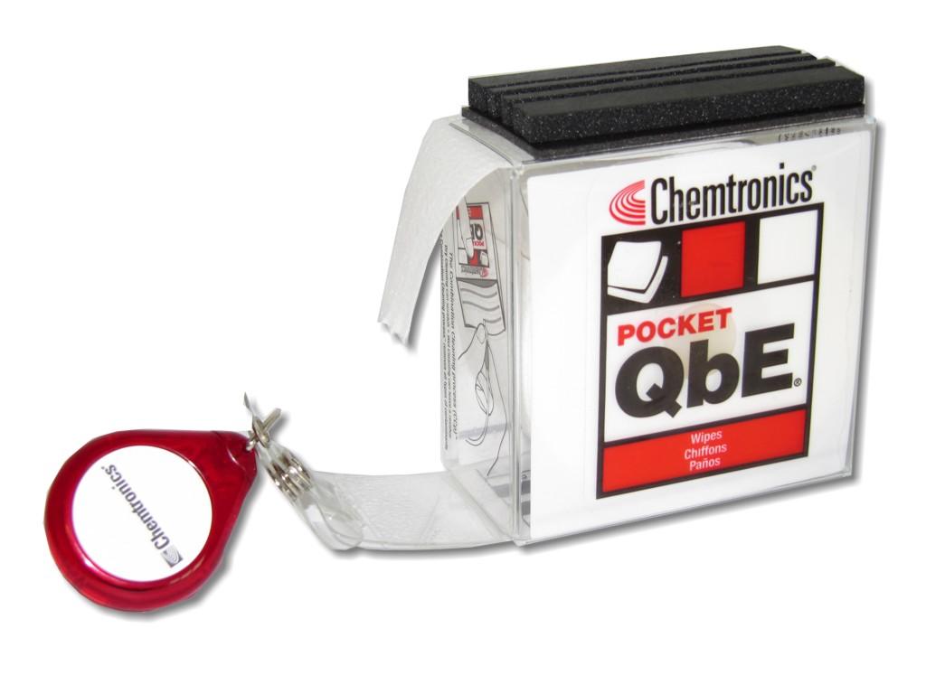 p-QbE kompakte Reinigungsplattform für LWL Steckerreinigung im Taschenformat
