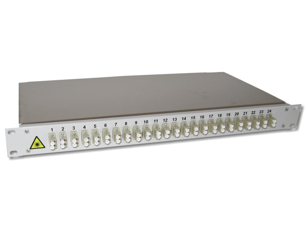 19" LWL Panel 1HE 24xLC-duplex 50/125µm OM2 komplett spleißfertig mit Kupplungen und Pigtails bestückt